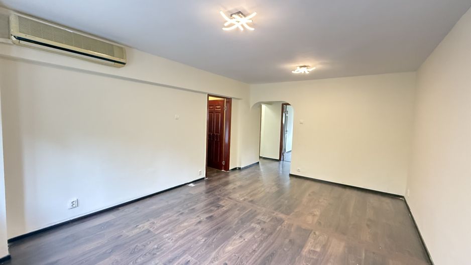 Vanzare apartament 4 camere Bld. Unirii - Fantani Bucuresti - Poză 2