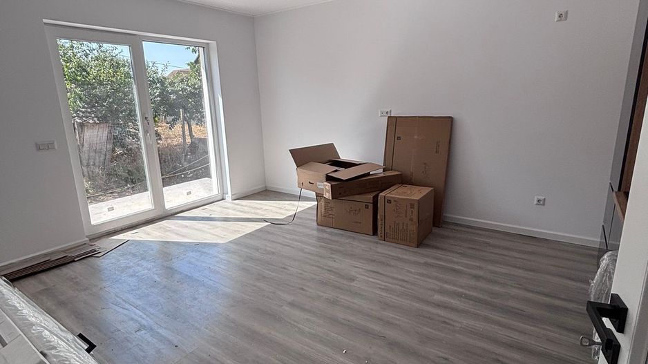 Casă modernă de închiriat 🏡 - Poză 5