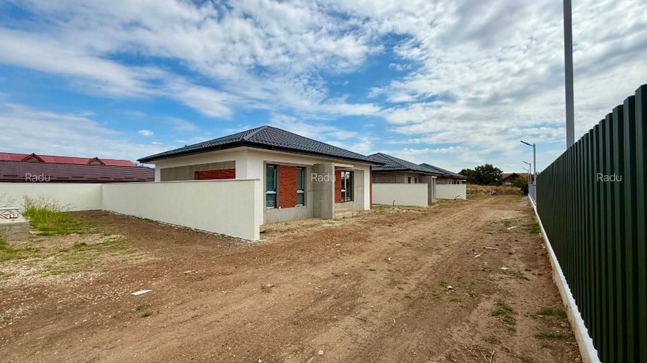 Case individuale, parter + pod, 135 mp utili, teren 400 mp - Poză 10