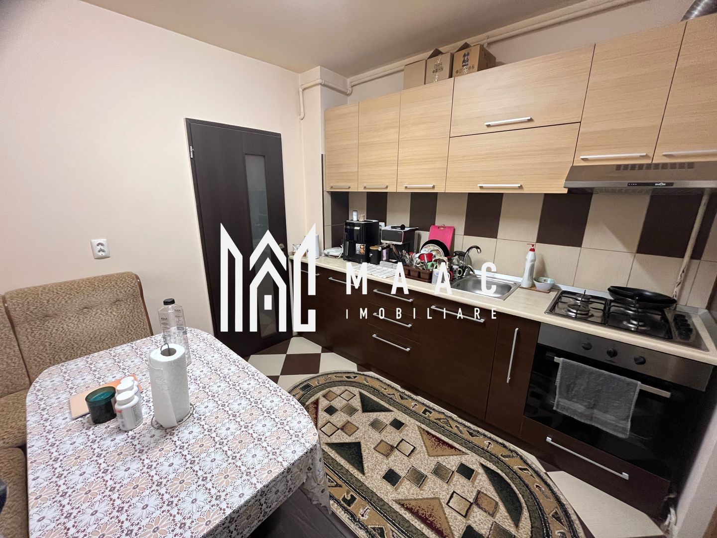 Apartament 2 camere | Decomandat | Etaj 3 | Zona Dioda - Poză 1