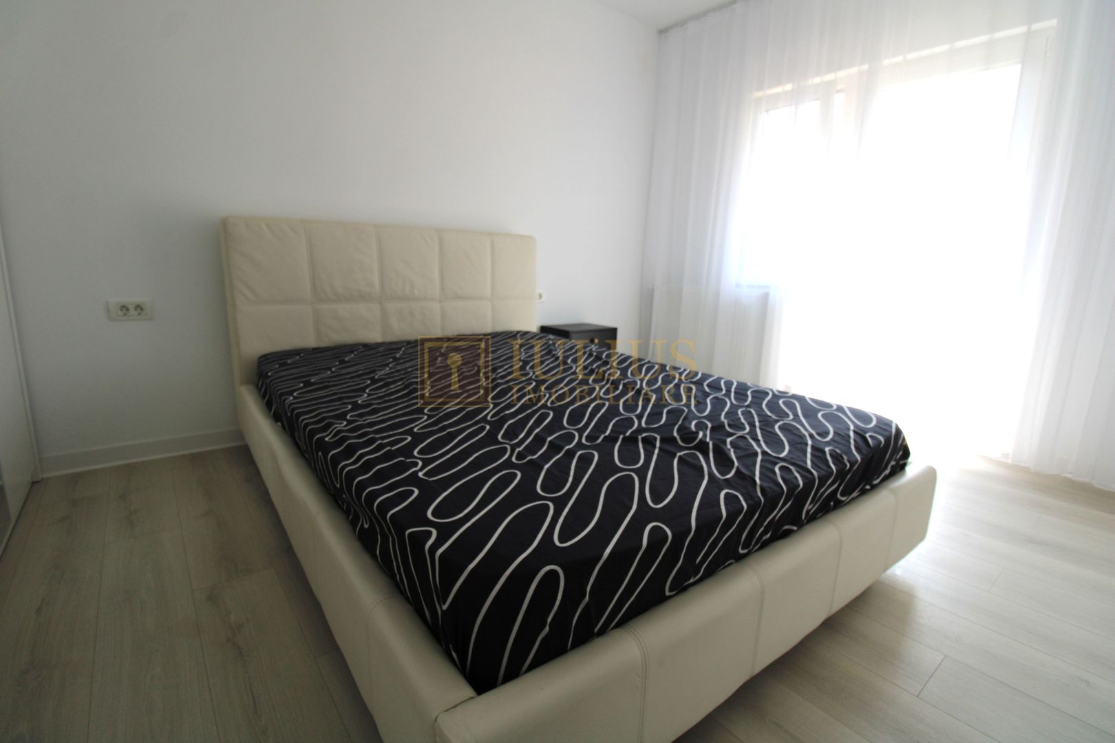Apartament in Calea Sagului - Poză 4
