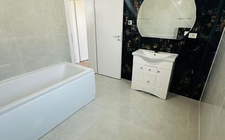 Casa finisaje de inalta calitate, 144mp utili, 350mp teren Giarmata - Poză 13