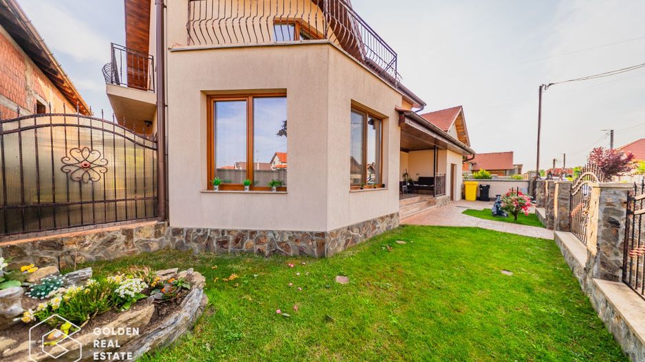 Casa la cheie, eficienta energetic, 4 dormitoare, Sagu - Poză 14