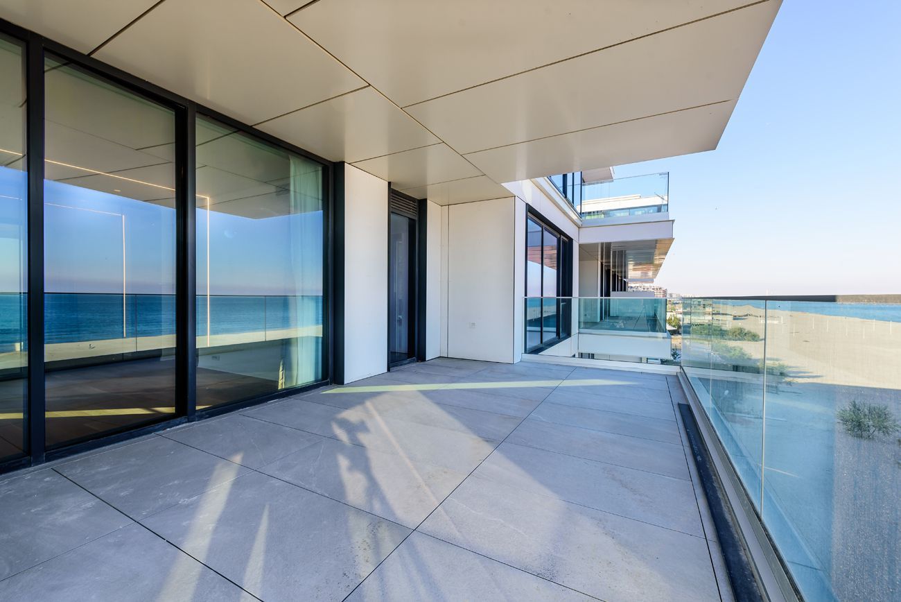 Apartament de 5 camere spațios, situat în zona Nord din Constanța - Poză 19