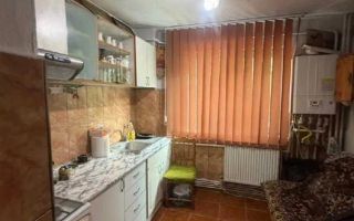Apartament cu 3 camere ~ zona Micro 3 ~ etaj 1 din 4 ~ - Poză 1
