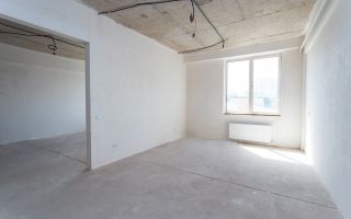 Apartament spațios cu 3 camere pe str. Trandafirilor - Poză 6