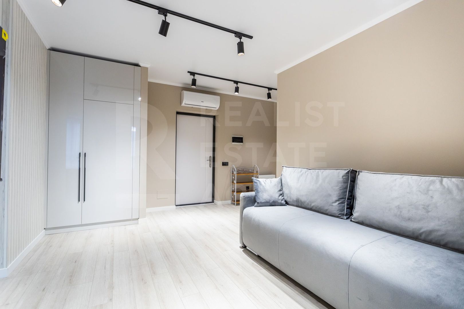 Chirie, apartament, 3 camere, str. Nicolae Testemițanu, Botanica. - Poză 5