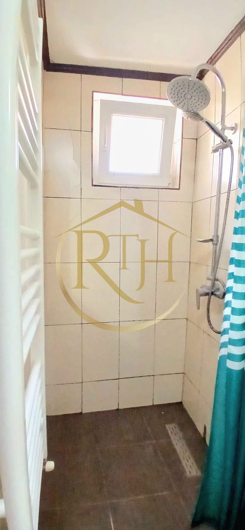 Oferim spre vanzare un Apartament la curte comuna, in zona Odobescu. - Poză 10