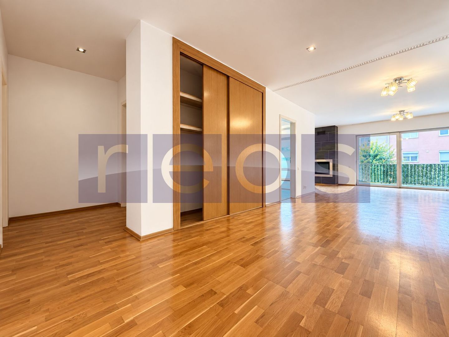 APARTAMENT 3 CAMERE | APROX. 130 MP | TERASA | SEMINEU | PARCARE SI BOXA | IBIZA - Poză 3
