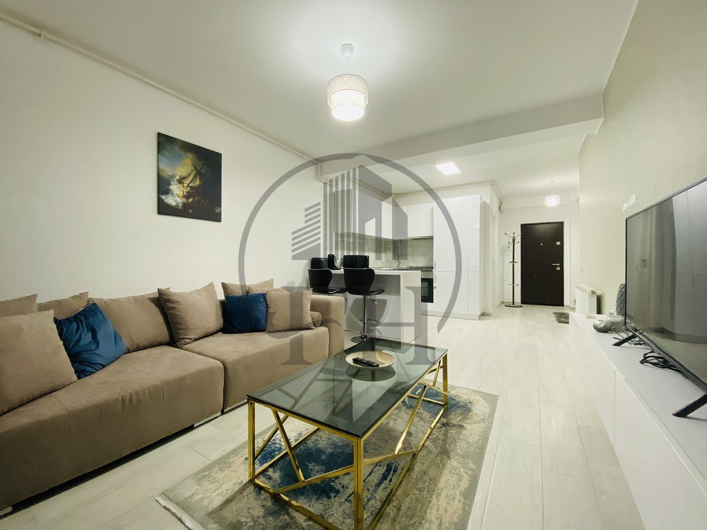 SOLD / VANDUT Apartament cu 2 camere de vânzare în zona Central - Poză 4