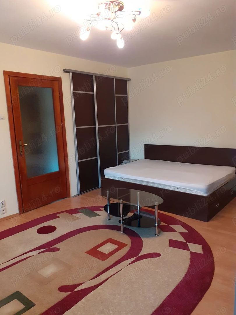 Închiriez garsonieră, Mall Vitan, mobilat, centrală proprie - Poză 1
