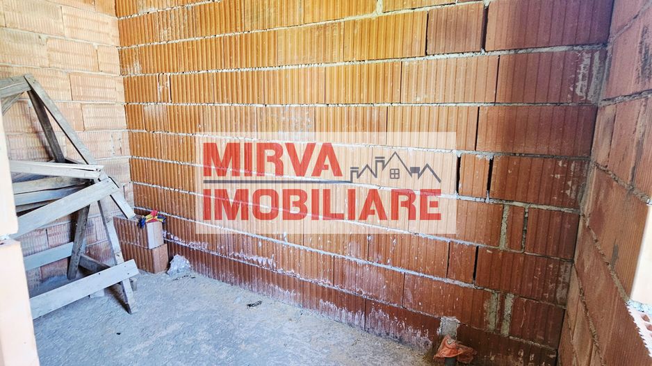 🏡 Casă la roșu cu 4 camere, 122 mp utili, teren 465 mp – Băicoi - Poză 38