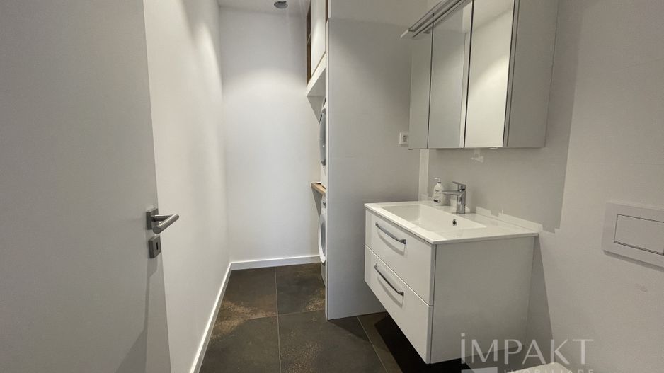 Casă de închiriat cu finisaje de excepție în Zona Semicentrală - Poză 14