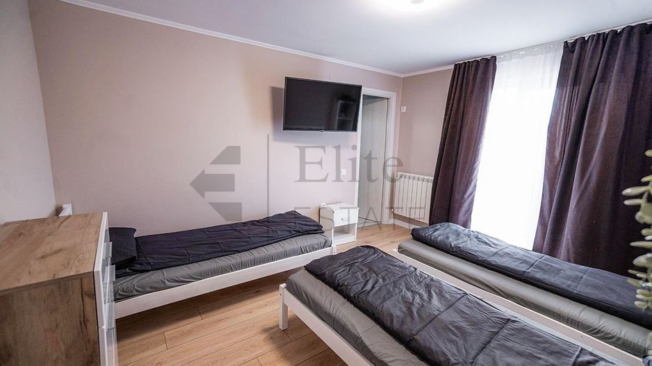 Casa / Pensiune de inchiriat in Baile 1 Mai din Bior - Poză 18