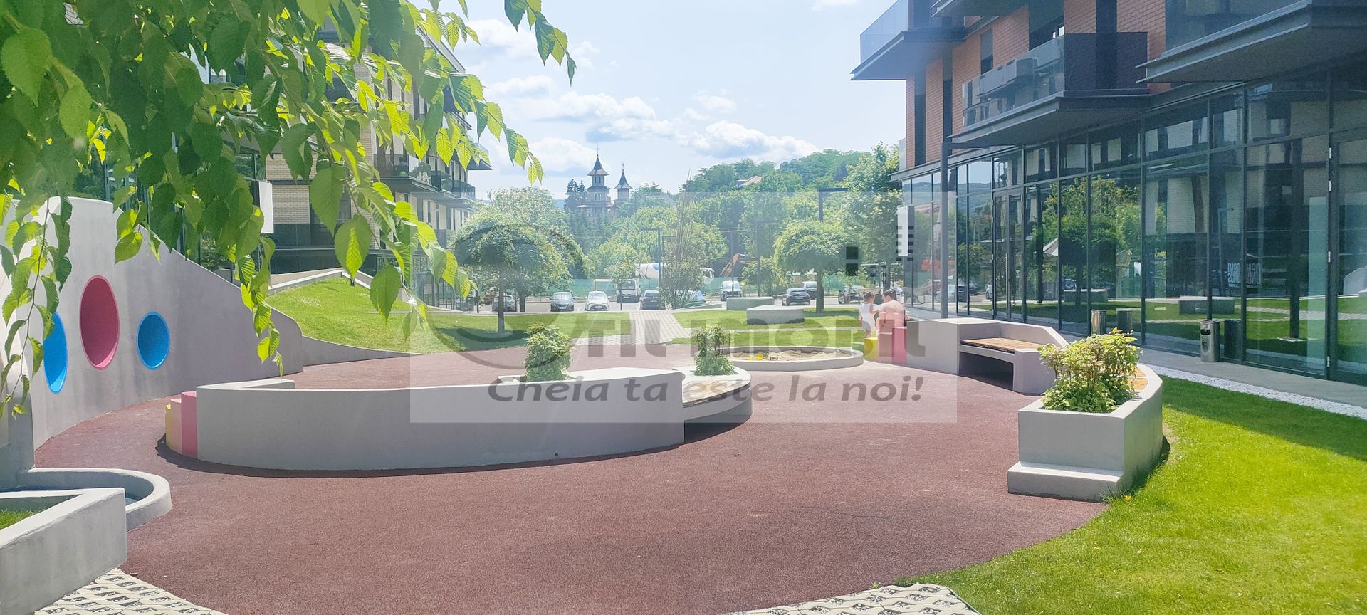 1 CAM BUCIUM FREYA FAMILY MARKET PRIMA INCHIRIERE - Poză 2