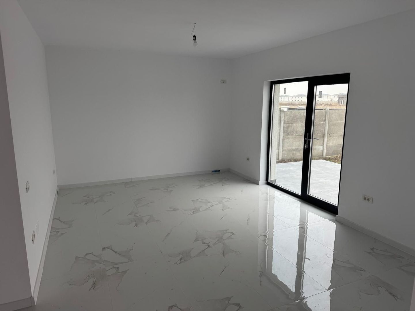 CASE INDIVIDUALE, INCALZIRE PARDOSEALA, TEREN 400 MP, COMISION 0% - Poză 8