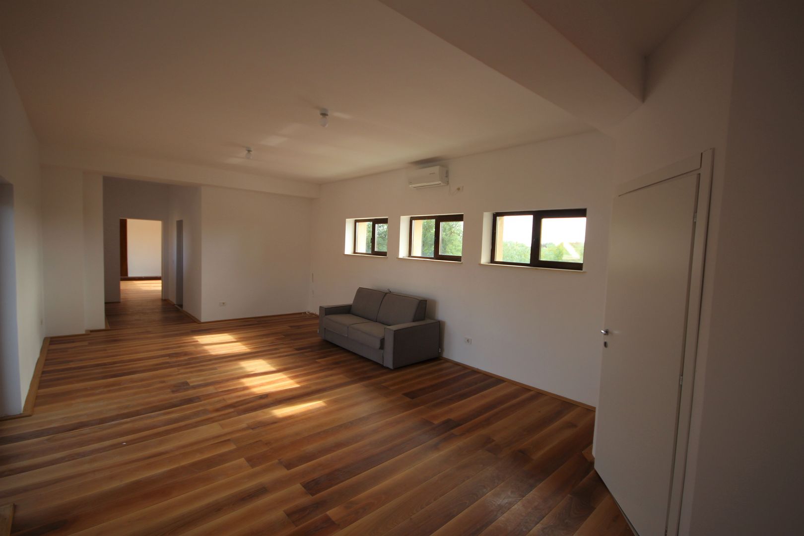 Casa stil mediteranian in Dumbravita - Poză 15