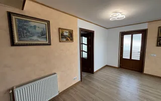 Casa 5 camere cu teren GENEROS si CARPORT - Cartierul Arhitectilor - Poză 15