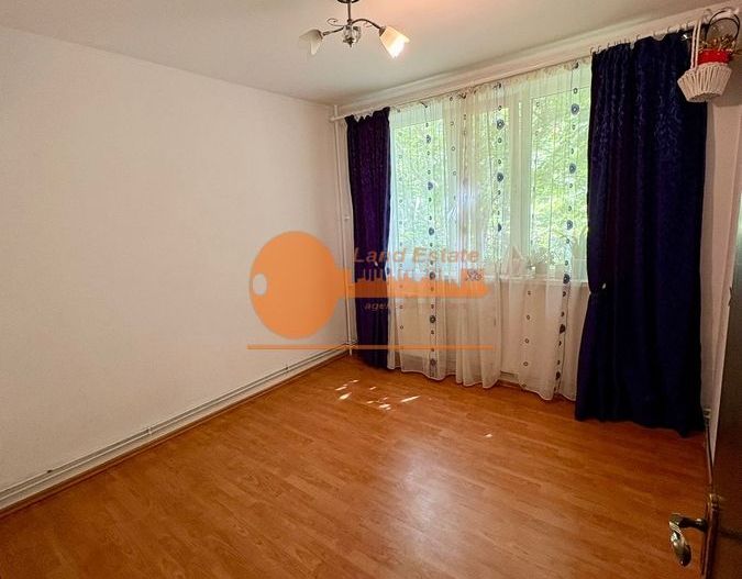 Apartament 4 Camere Centrala Propie - Poză 7