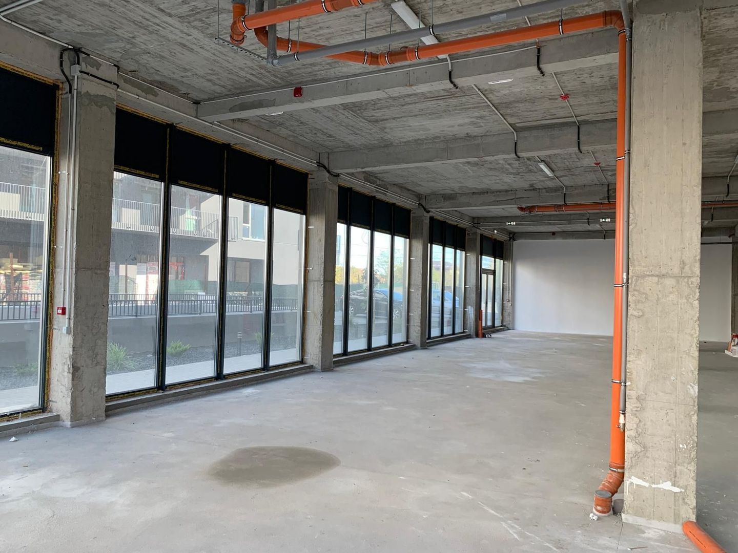 SPATIU COMERCIAL - Poză 2