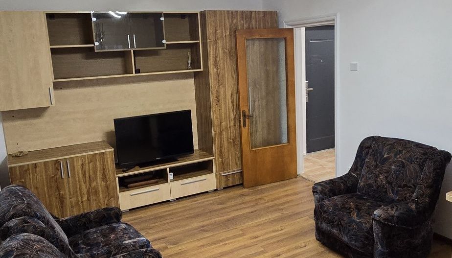 DE INCHIRIAT apartament cu 2 camere Alexandru Obregia stradal - Poză 1