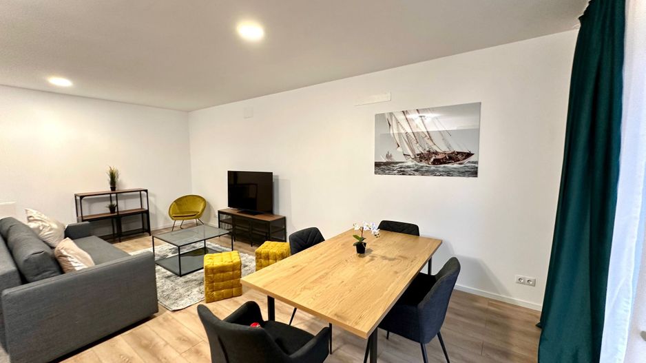 Inchiriere apartament 2 camere si loc parcare | Grand Park Pipera - Poză 1