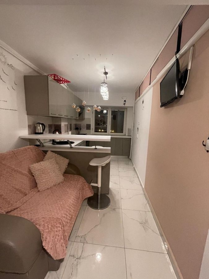 Închiriez apartament 2 camere modern, Nerva Traian, renovat - Poză 2