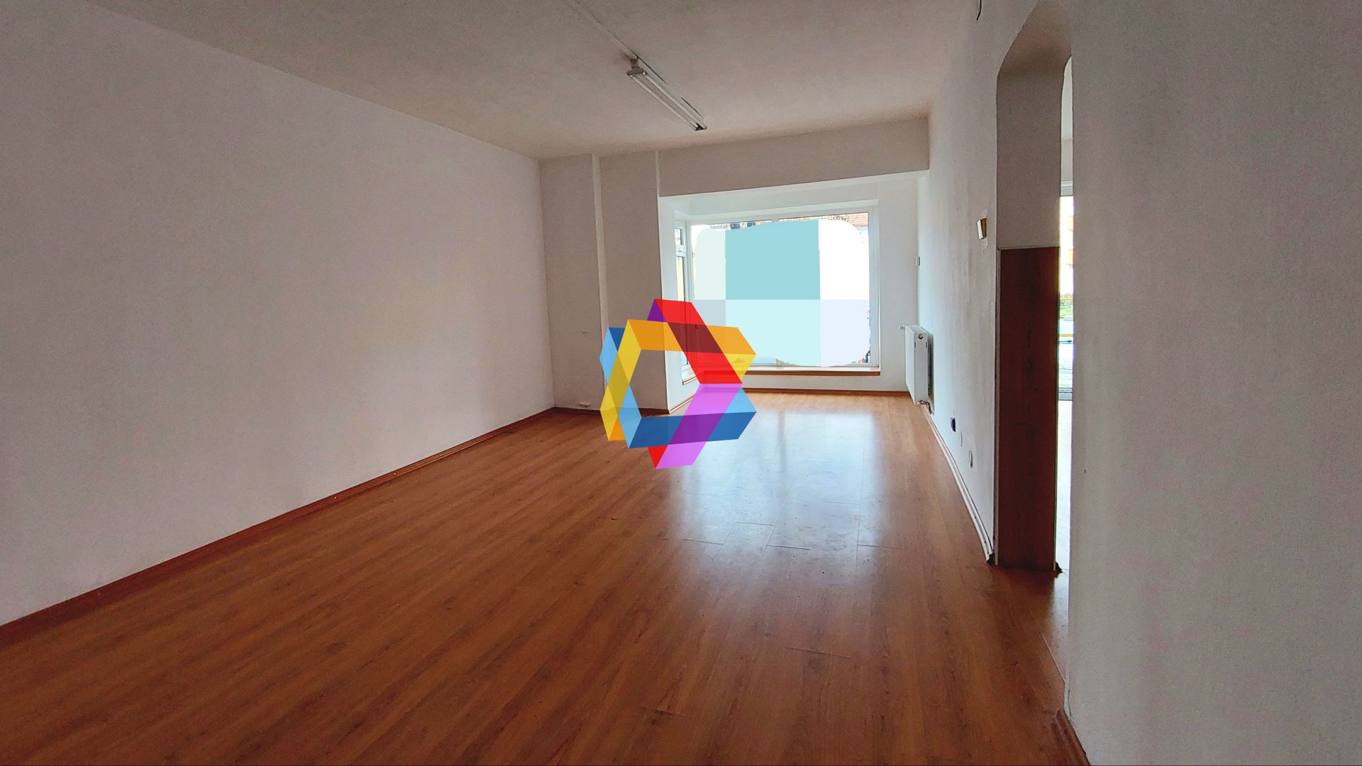 Spatiu comercial de închiriat Brasov - 50 mp # plus-imo.ro - Poză 1