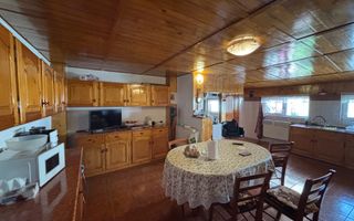 Casa cu teren și grădina zona Bogdanestilor - Poză 10