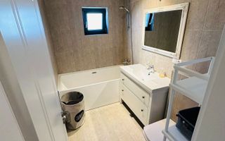 Apartament modern de lux, luminos, cu parcare inclusă - Poză 8
