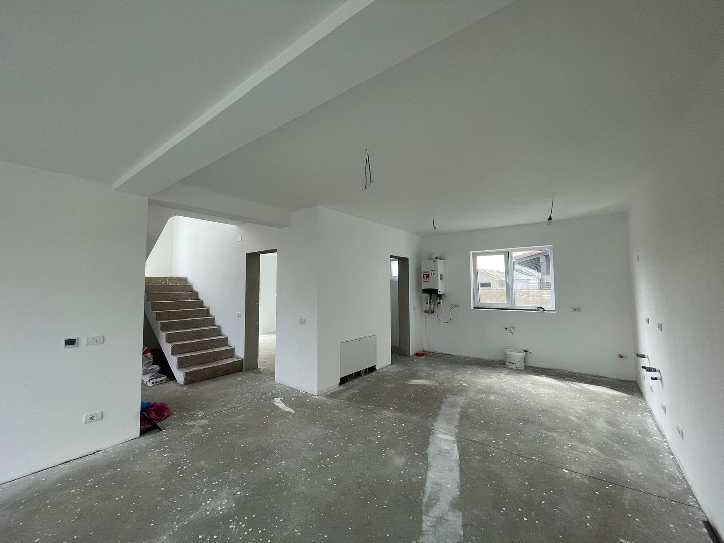 Duplex spațios cu teren generos-Moșnița Nouă - Poză 2