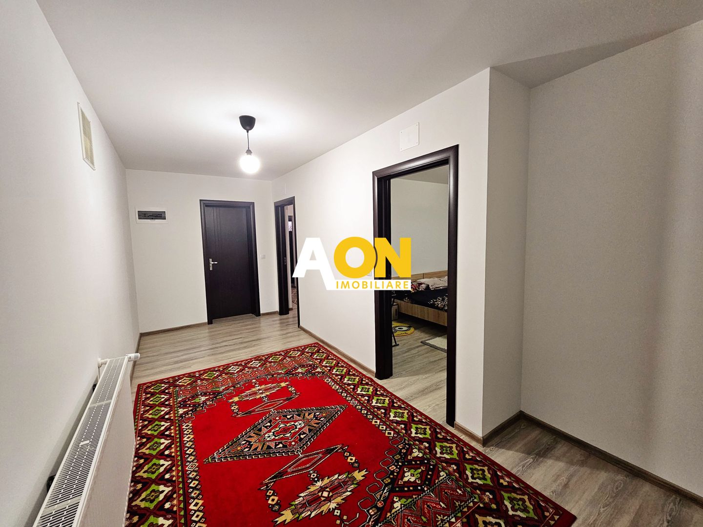 Casa cu doua corpuri, 5 camere, 1580 mp teren, Dealul Furcilor - Poză 12