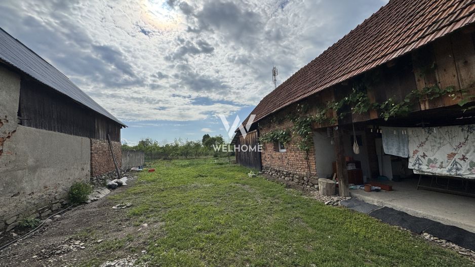 Casa individuala in Arpasu de Sus, teren mare, partial renovata - Poză 26