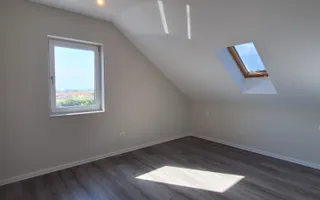 Apartament cu 3 camere si 2 locuri de parcare - Poză 13