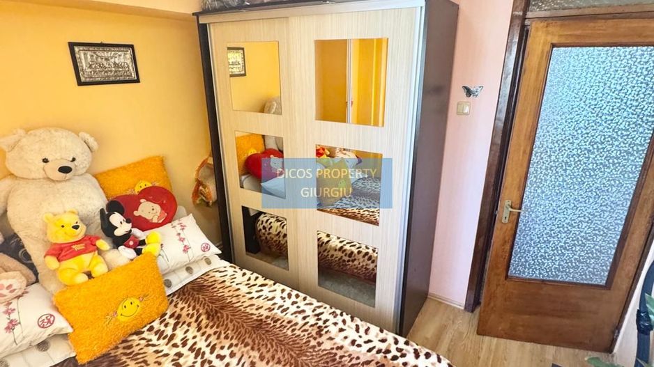 Apartament spațios, 3 camere – Bulevardul CFR, Giurgiu - Poză 14