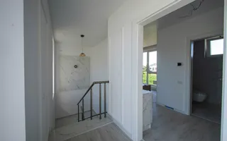 Vila tip duplex, 4 camere, ansamblu cu acces securizat - Bragadiru - Poză 16