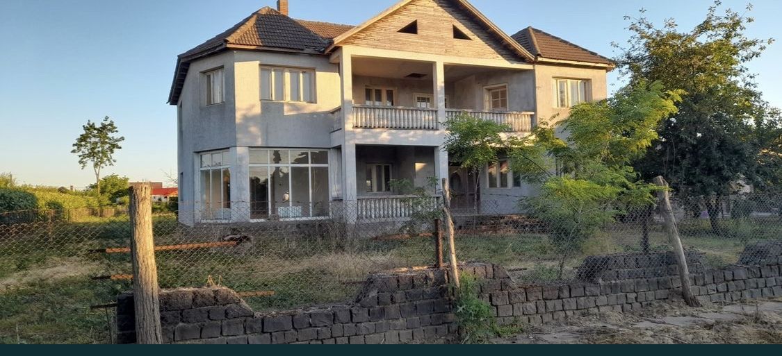 Casa de vanzare - Poză 1