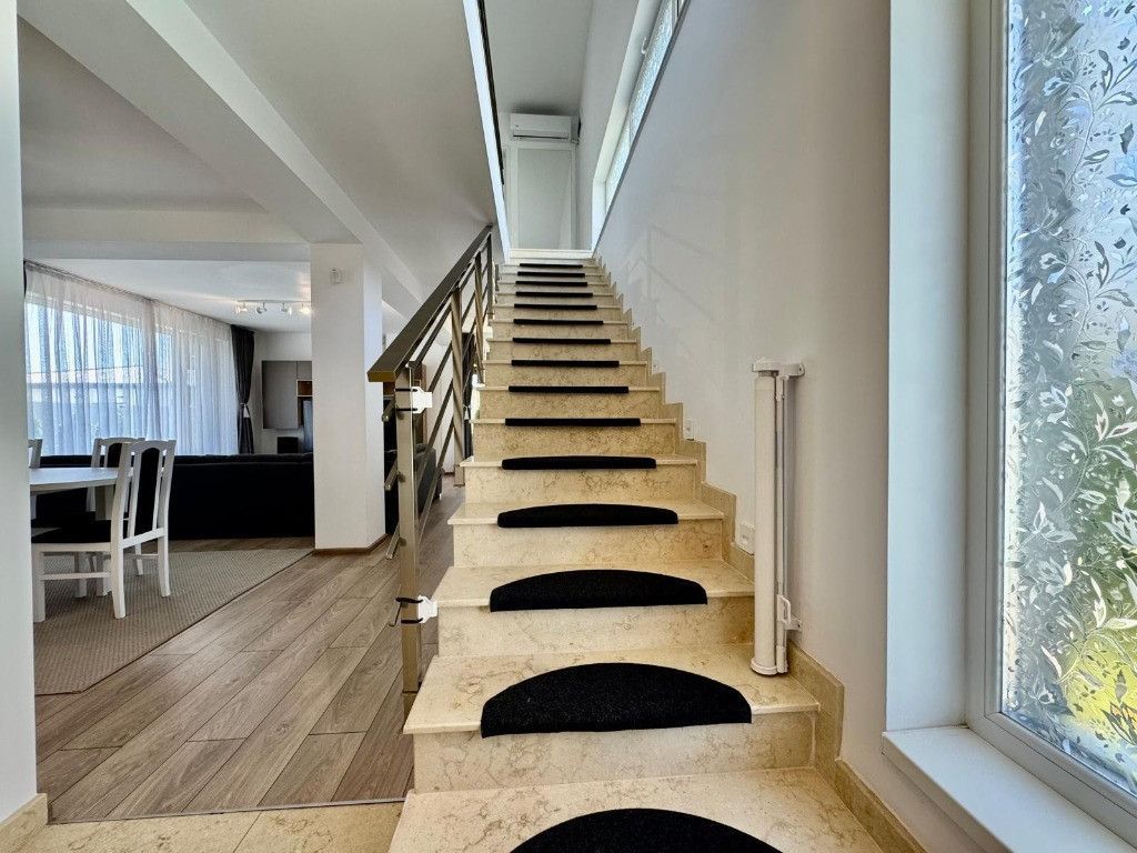 Vilă 4 camere | Tunari | 120 mp utili | curte amenajată | 2 parcări - Poză 4