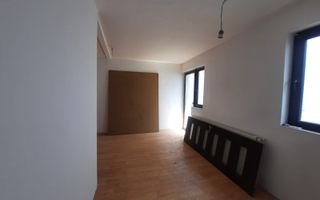TEREN 385MP SECTOR 5 MARGEANULUI | STRADA LINISTITA FARA TRAFIC - Poză 7