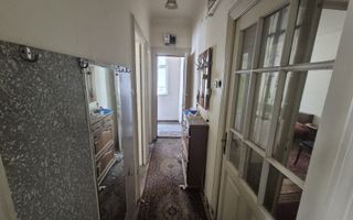 Apartament sic intr-un bloc vila interbelica - Poză 6