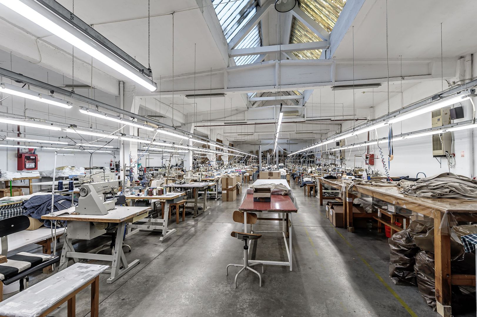 Hală industrială în suprafață de 675 mp - Poză 3