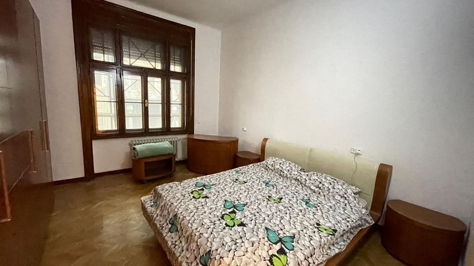 P-ta Victoriei | Decomandat | 2 dormitoare | 2 bai - Poză 9