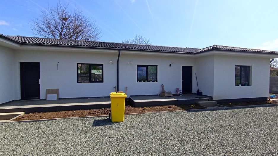 Sanandrei Duplex pe parter, Finalaziat, Buc Mobilata - Poză 2