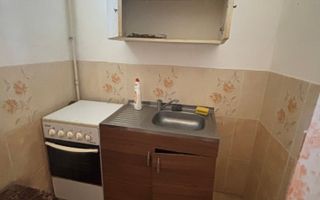 Apartament cu o camera generos zona Dimbovita - Poză 5