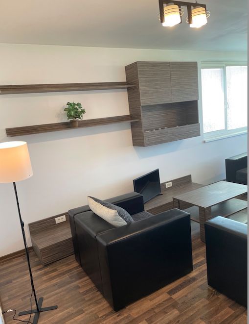 Apartament 2 camere la intrare în Dumbravita - Poză 4