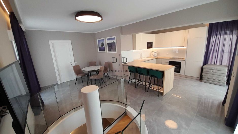 PENTHOUSE de inchiriat + Parcare-VIEW- Buna Ziua-Grand Hotel Italia - Poză 4