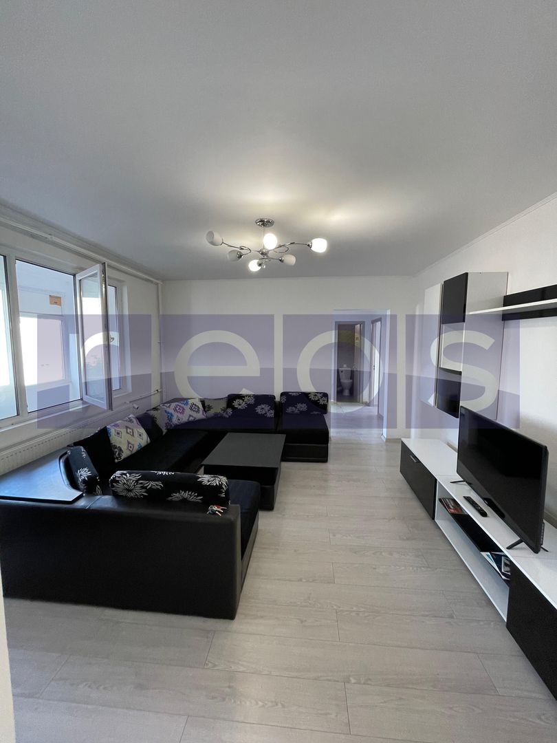 Apartament 3 camere | Teiul Doamnei - Poză 1