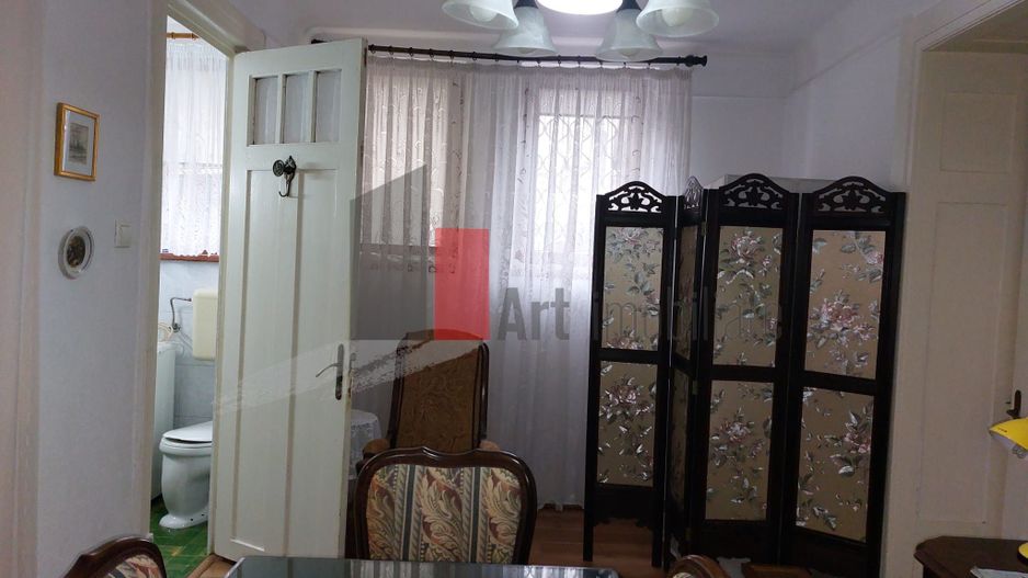 Apartamentul "SEMINTERRATO", Unirii-Cartierul Evreiesc, vila FARA RISC SEISMIC - Poză 9