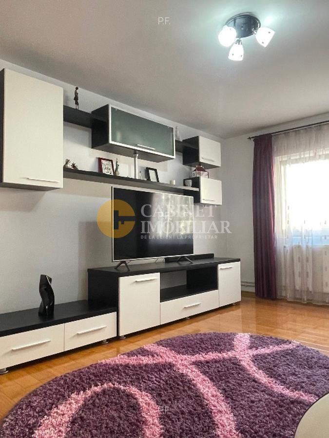 4 Camere Decomandat + Garaj -Nicolina 84Mp - Poză 4