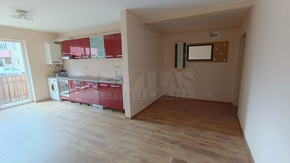 2 camere 45 mp, cu LOC PARCARE SI GRADINA, zona Terra - Poză 8